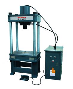 四柱二(èr)梁液壓(yā)機（汽保(bao)液壓機(jī)）